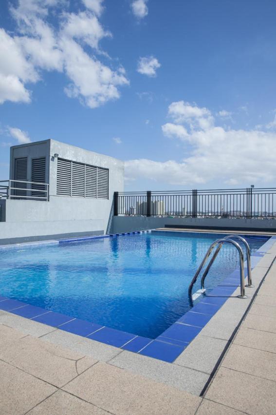 Melbourne Suites Μακάτι Εξωτερικό φωτογραφία