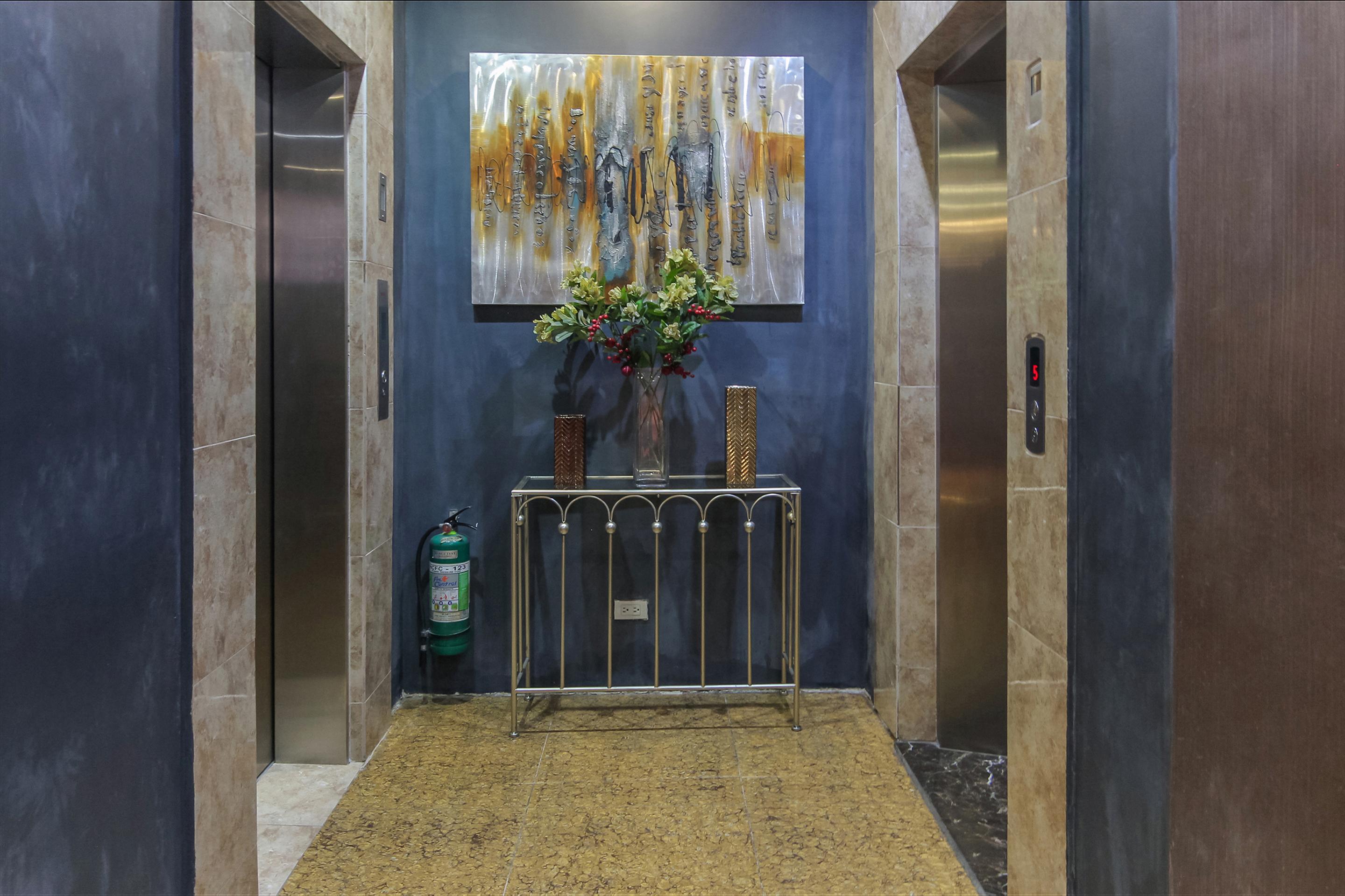 Melbourne Suites Μακάτι Εξωτερικό φωτογραφία